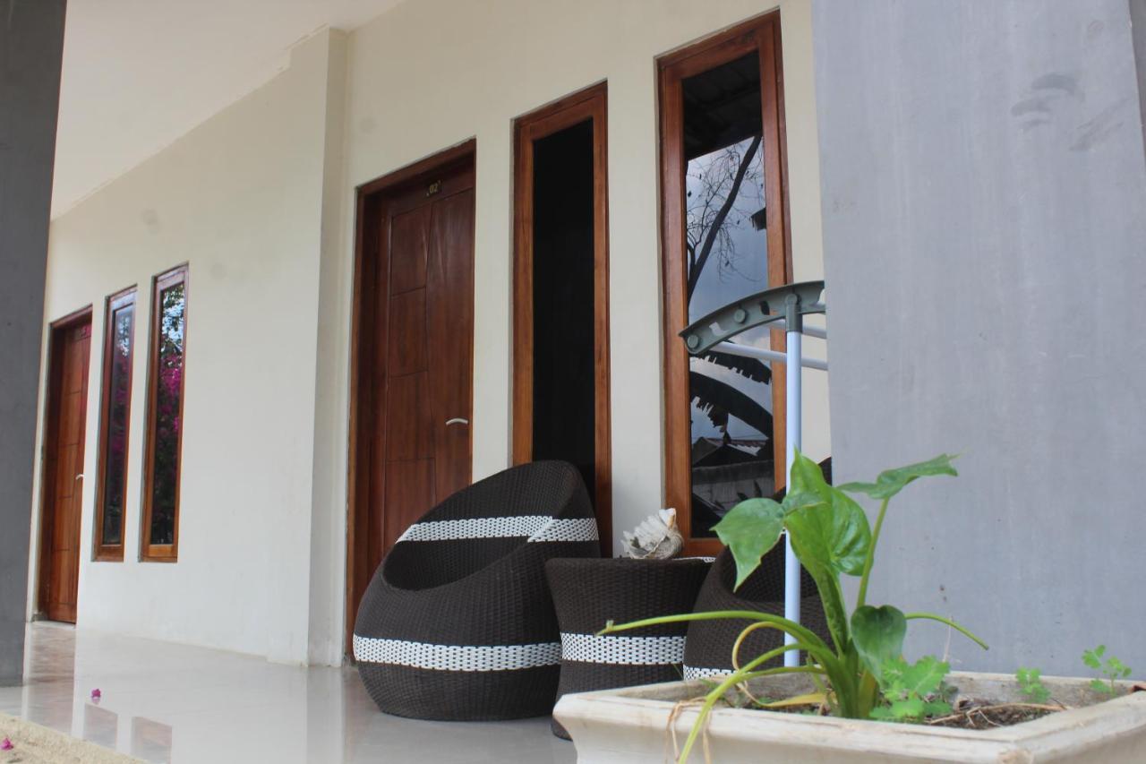 Wl Guesthouse Labuan Bajo Exteriör bild