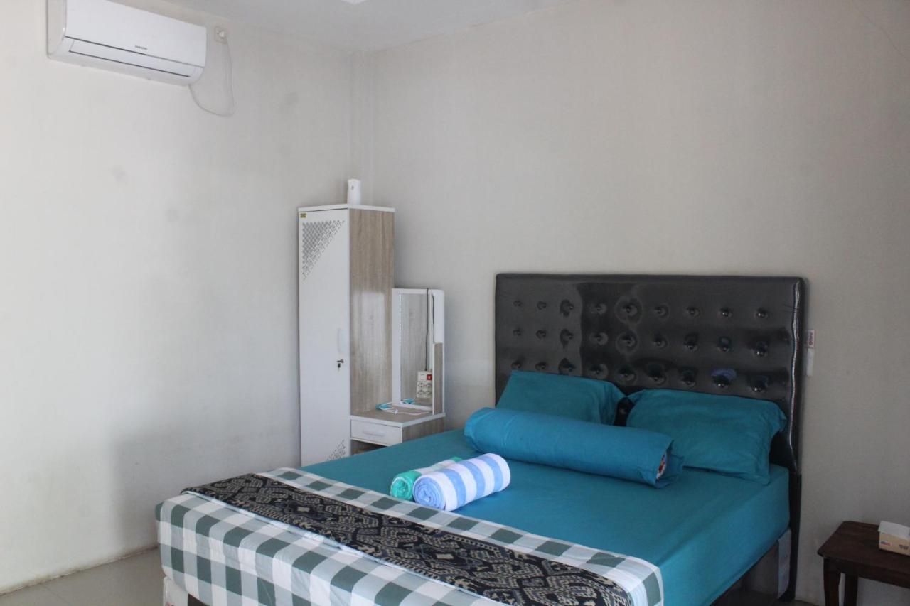 Wl Guesthouse Labuan Bajo Exteriör bild